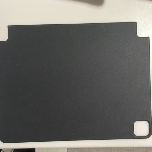 Brydge Wireless Kewboard - Picture 5 of 7